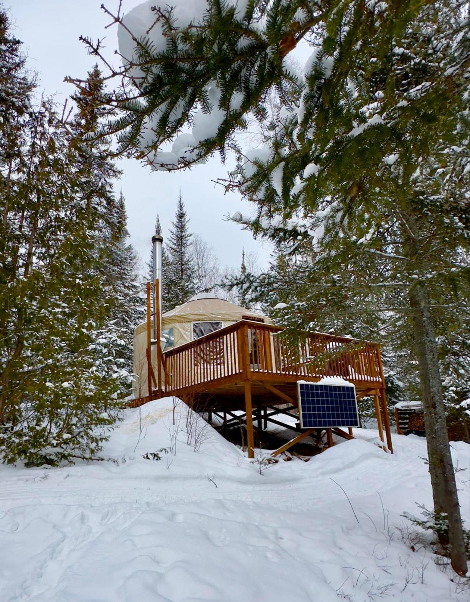 Les Racines du p'tit Isidore Rouyn-Noranda Extérieur photo